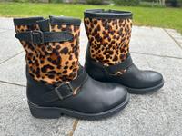 Damenstiefel / Stiefel Gr. 37 -Guess- München - Bogenhausen Vorschau