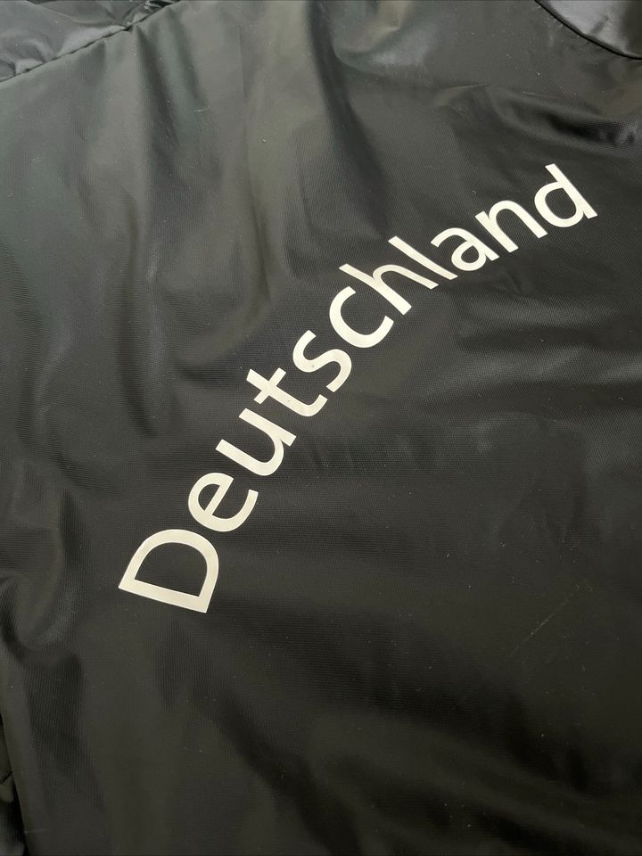 Team Deutschland Adidas Damen Parka Nationalmannschaft Gr. S in Potsdam