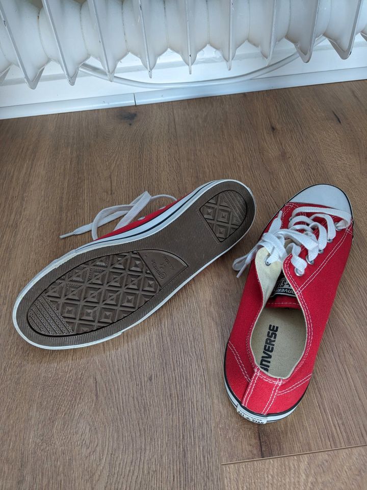 Converse All Star low Größe 40 für Damen in Kassel