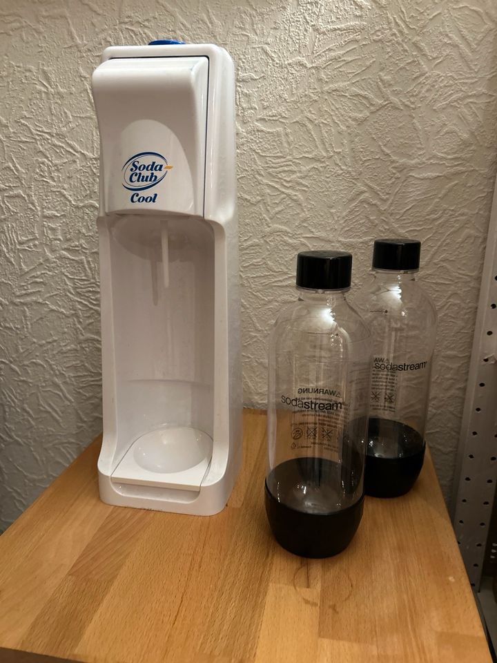 Soda stream incl 2 Flaschen / CO 2 Flasche in Köln