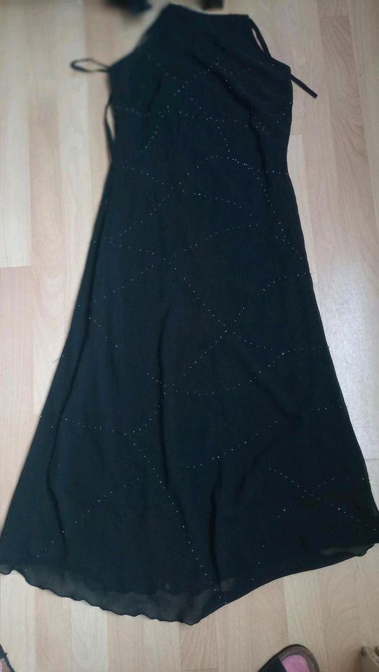 Schwarzes Kleid von Yessica C&A in 40 in Dortmund