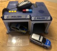 Polizeistation mit zwei Autos Bayern - Emmering Vorschau