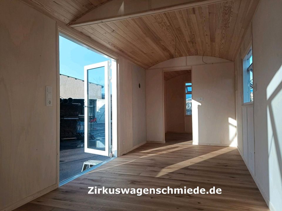 Wohnwagen Tinyhouse Anhänger Mobilheim Zirkuswagen Packwagen in Elxleben an der Gera