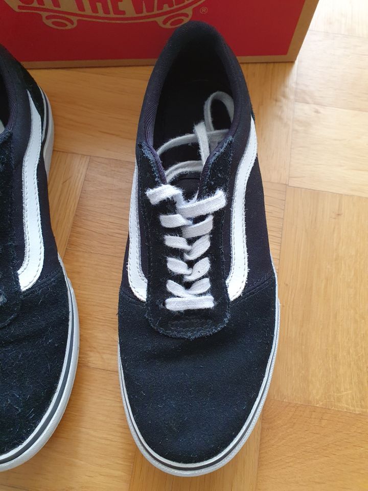 +++ VANS Kinderschuhe Sneaker schwarz Gr. 36 +++ in Hofheim am Taunus