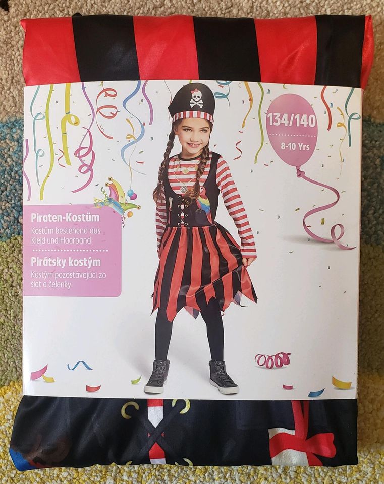 neu Kostüm PIRAT PIRATIN Kleid 134/140 Mädchen Fasching Karneval in Potsdam