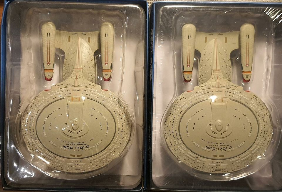 Star Trek Modell - U.S.S. ENTERPRISE D (NCC-1701-D) von Eaglemoss in Halle