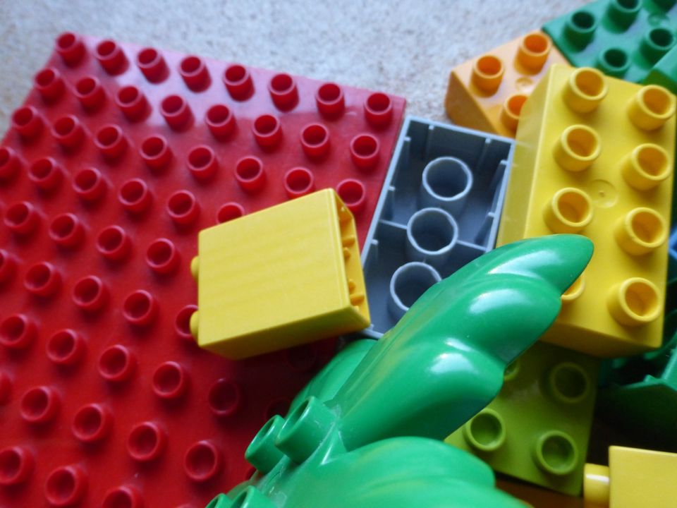 50 Teile LEGO DUPLO - gemischtes Set  + 3 Bauplatten in Ingolstadt