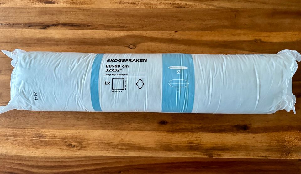 IKEA Kissen SKOGSFRÄKEN 80x80 niedrig in Hamswehrum