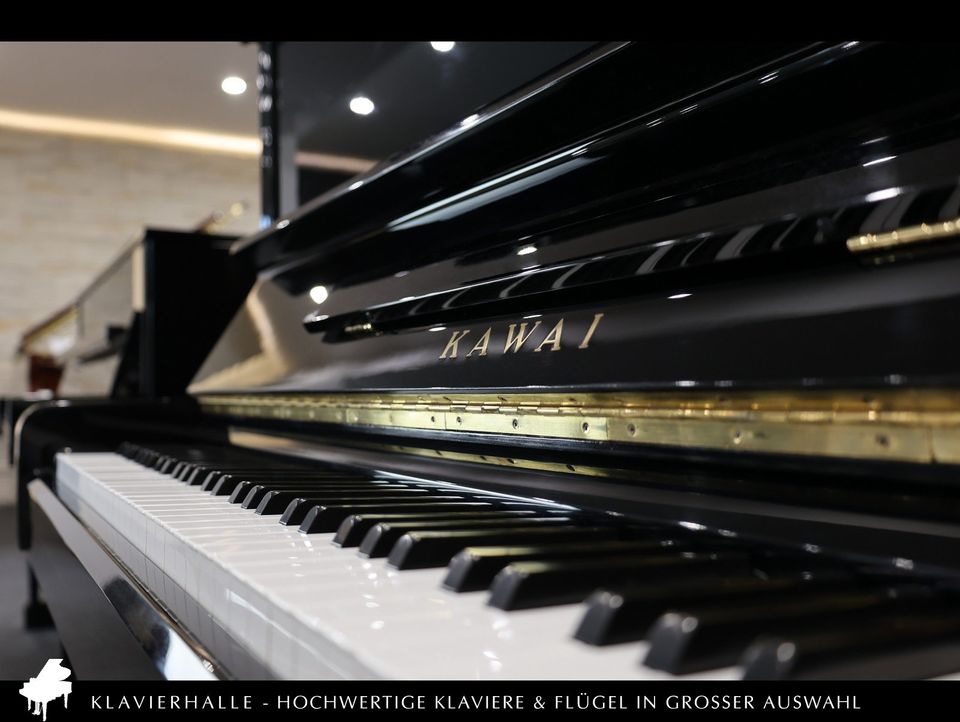 Klangvolles Kawai Klavier, BL-31, 124cm, schwarz poliert in Altenberge