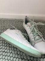 Puma sneaker 40 weiß türkis top Zustand Schleswig-Holstein - Lübeck Vorschau