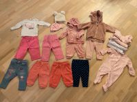 Kleiderpaket Mädchen Baby Größe 68 HM Next Tom Tailor Bayern - Deggendorf Vorschau