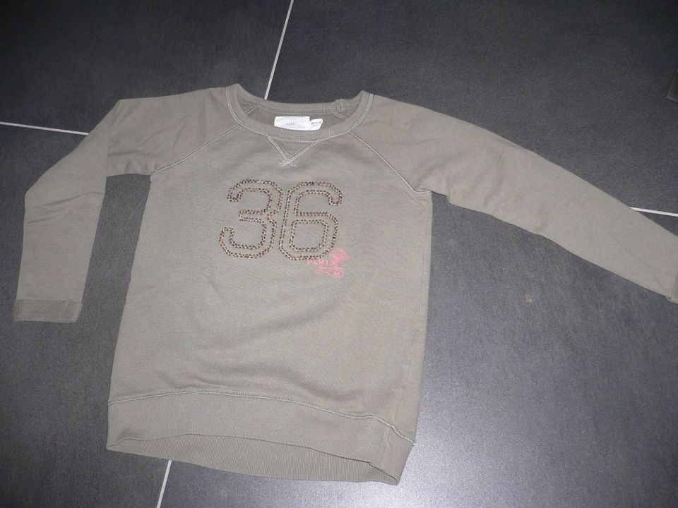 Pullover H&M L.o.g.g. 134/140 Mädchen sehr guter Zustand in Heusweiler