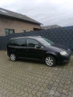 Vw Touran 2.0 FSI, Benziner, bj 2004, Duisburg - Duisburg-Mitte Vorschau