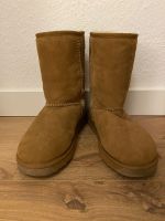 UGG Boots braun Düsseldorf - Oberkassel Vorschau