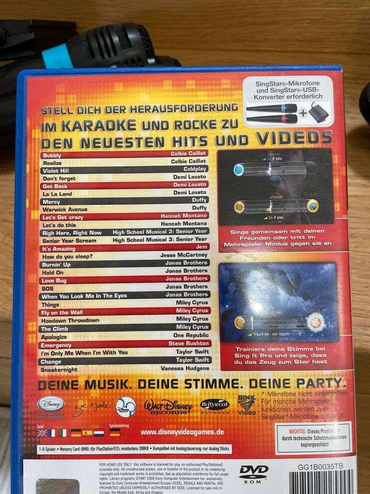 Playstation 2 mit Zubehör wie Singstar und Buzz! in Bad Wildungen