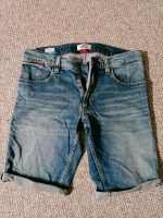 Tommy Jeans Ronnie Shorts, Gr. 31, mid blue Brandenburg - Falkensee Vorschau