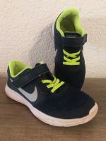 •• NIKE TURNSCHUHE GR.33 •• Bayern - Marktoberdorf Vorschau