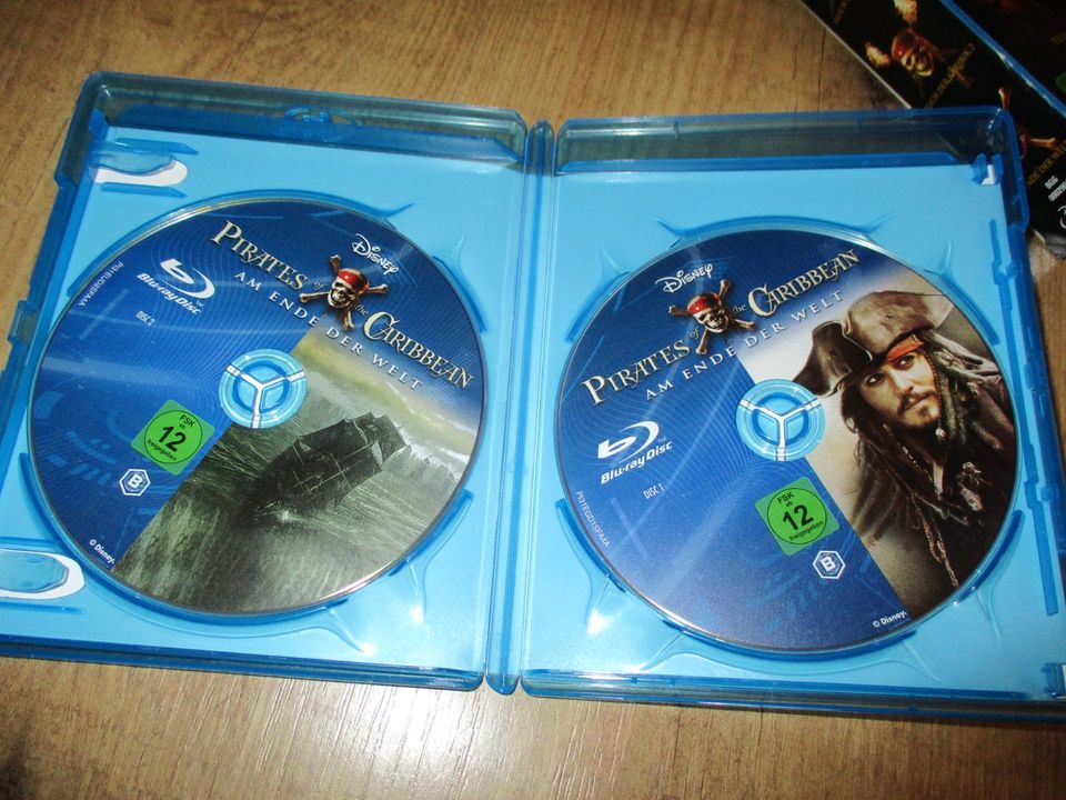 schöne BLURAY DVD Box FLUCH DER KARIBIK 3 Teile (6DVDs) TOP in Elxleben an der Gera