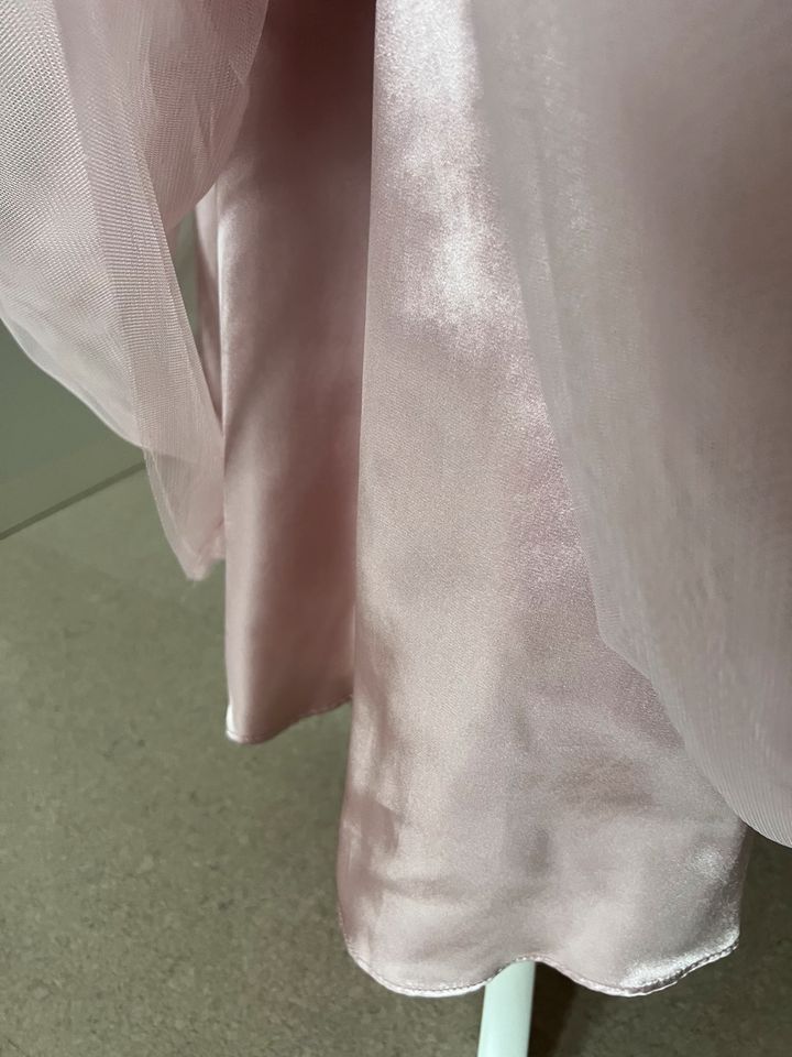 Vera Mont Kleid Gr 36 rose neu Hochzeit Ball Abschluss Abendkl in Ehningen