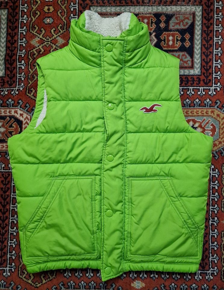 Hollister Herren Weste Sherpafutter grün Gr. L TOP in Neumünster