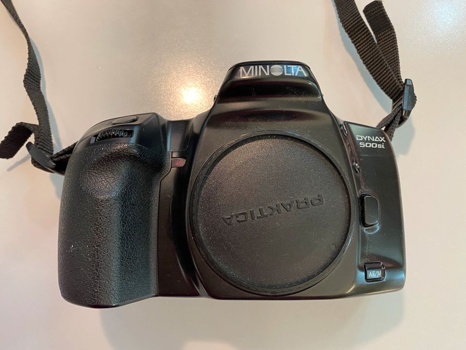Kamera von Minolta, Modell DYNAX 500si - funktioniert in München