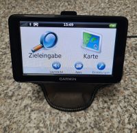 Garmin 2595 Navigation mit Standfuss und Auto Ladekabel Niedersachsen - Langenhagen Vorschau