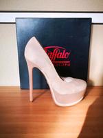 Buffalo High Heels Stilettos Plateau Gr. 40 Beige Wildleder NEU Bayern - Aschaffenburg Vorschau