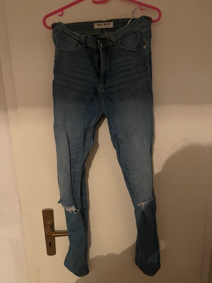 Jeans wie neu größe 40 in Werl