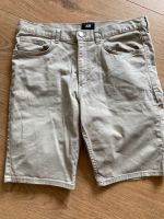 Kurze Hose Short Herren beige erdfarben H&M Gr 30 Hessen - Solms Vorschau