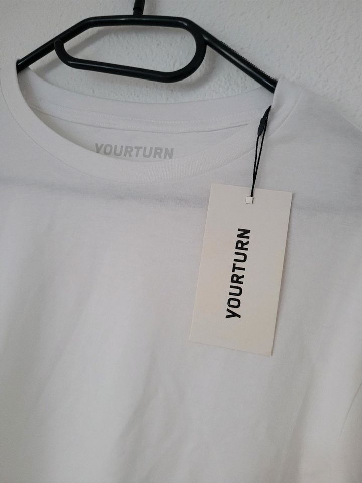 Yourturn Langarm Shirt (S) in Dudenhofen