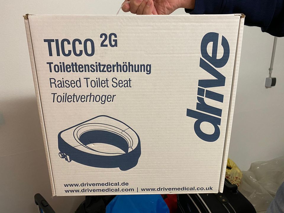 TICCO 2G Toilettensitzerhöhung in Nürnberg (Mittelfr)