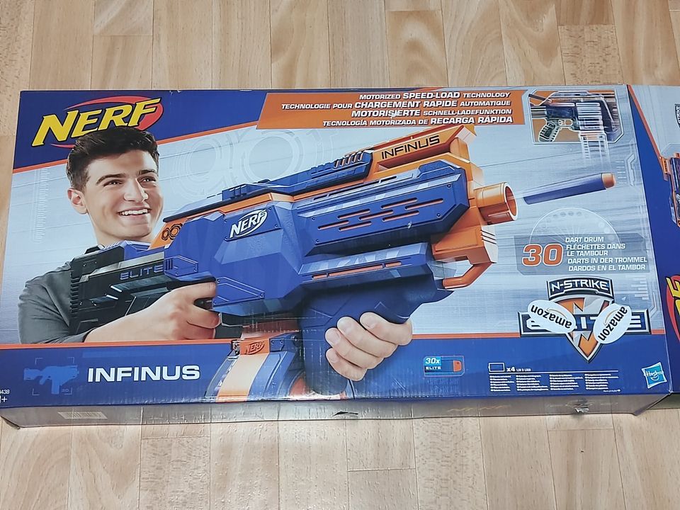 Nerf N-Strike Elite Infinus inkl. 30 Pfeilen und Akkus in Poppenhausen