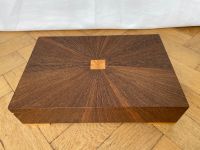 Schatulle Holz Einlegearbeit 45x30x10,5 cm Schreinerarbeit aus D München - Schwanthalerhöhe Vorschau