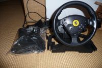 Racing Wheel Ferrari Modena Thrustmaster Universal mit Pedalen Berlin - Gatow Vorschau