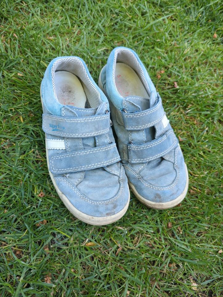 Kinder Schuhe in Größe 34 Superfit in Oldenburg