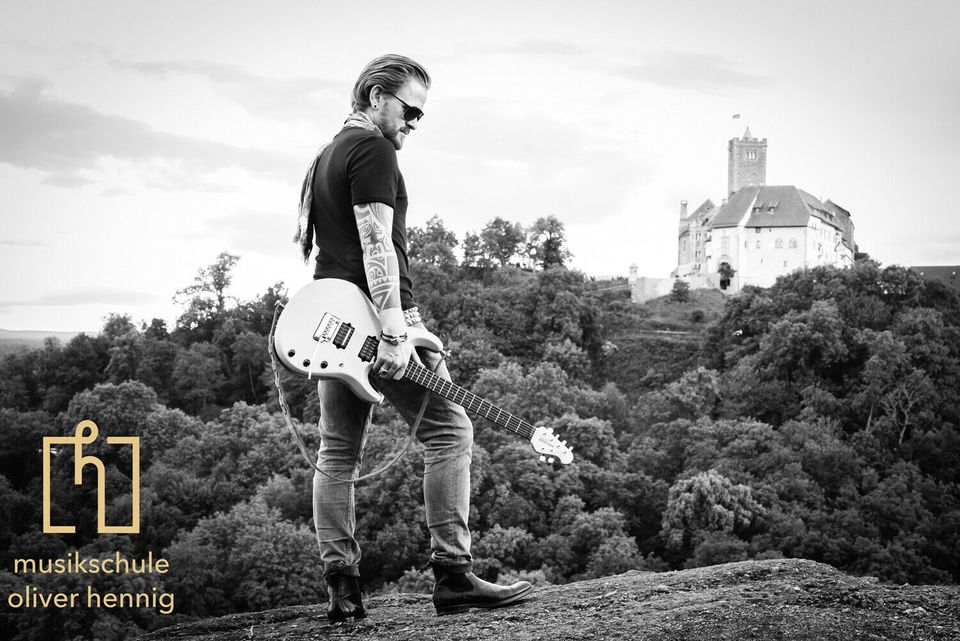 GITARRENLEHRER-GITARRENUNTERRICHT VOM PROFI EISENACH in Eisenach