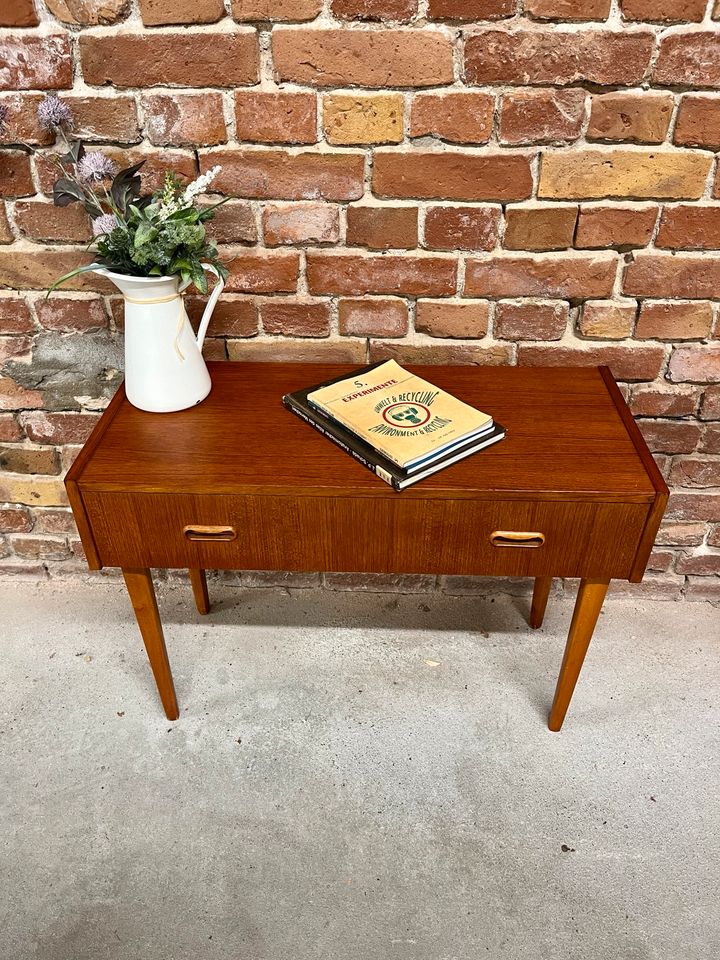 Teak Kommode Sideboard Nachttisch Beistelltisch Vintage 60er in Berlin