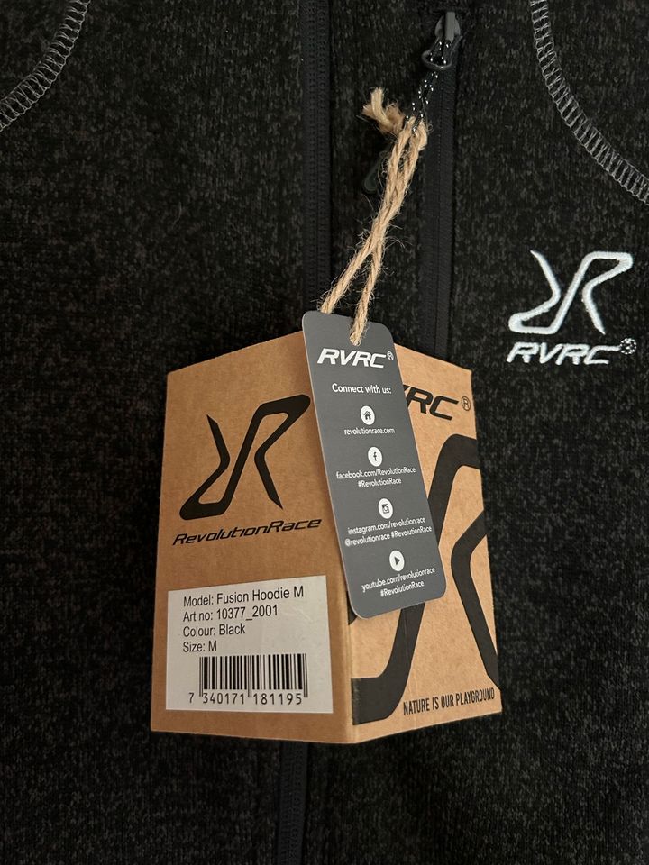 RVRC Revolution Race Fusion Hoodie Herren Black M NEU in Ammerbuch