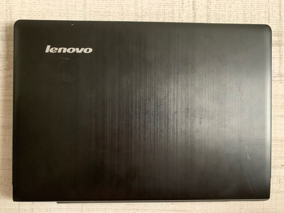 Lenovo Ideapad 500S-14ISK in Berlin
