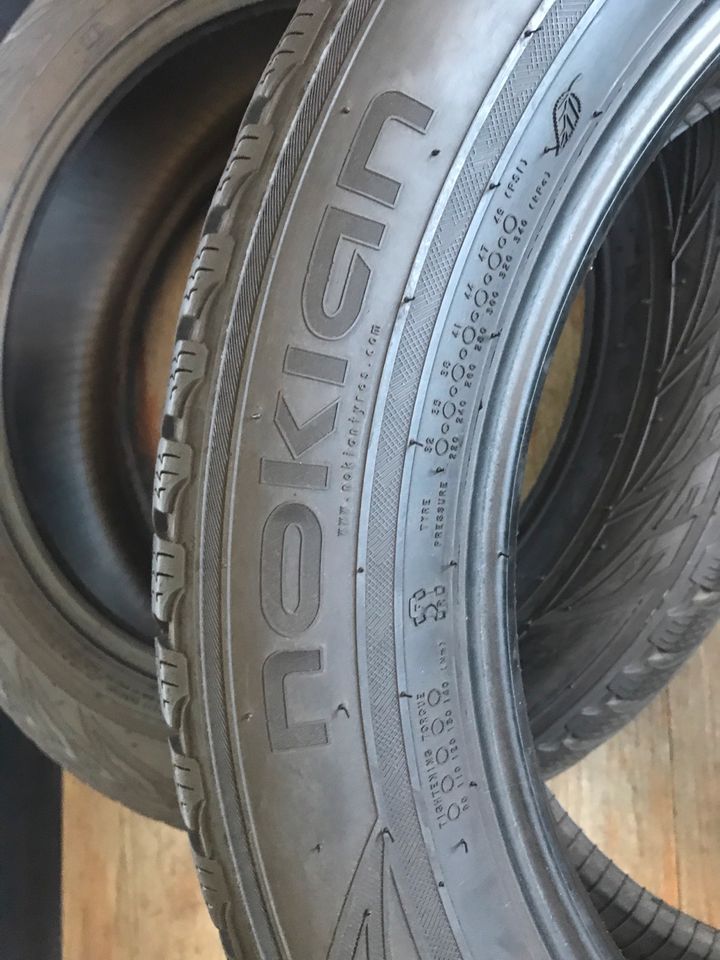 2x Winterreifen Nokian WR SUV 3 235/55R19 105V XL in Minden