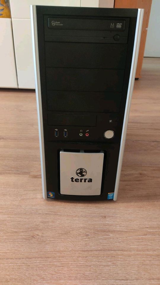 Terra PC,Intel Xeon E3 1245, 8gb, Quadro K620 in Bickenbach