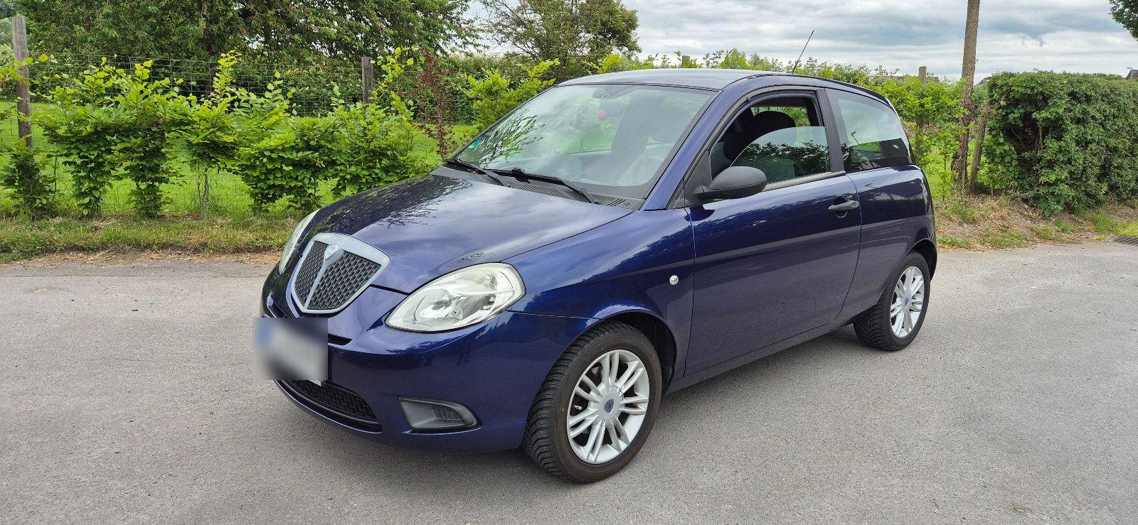 Abbildung des Autos Lancia Ypsilon 1.4 8v Ar…