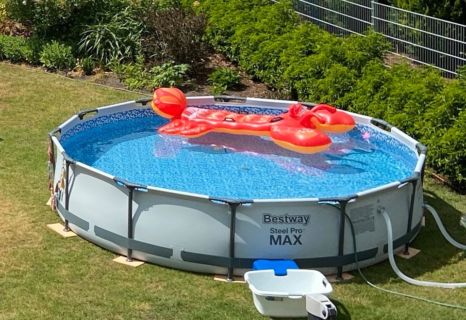 Bestway Pool 366x76 cm in Walsrode