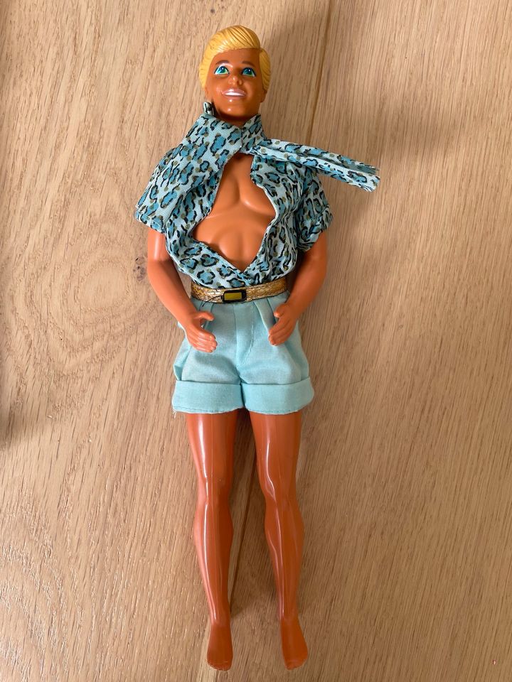 Barbie Ken blond ca 1993 Vintage in Molfsee