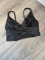 Bershka top Kunstleder gr xs Köln - Mülheim Vorschau