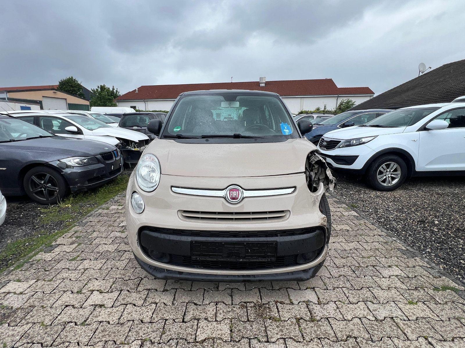 Abbildung des Autos Fiat 500L Living 1.3 16V…