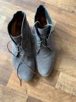 Hellgraue Stiefeletten, Think Leipzig - Probstheida Vorschau