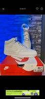 Nike Schuhe Neu gr 42 Rheinland-Pfalz - Ludwigshafen Vorschau