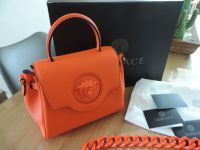 Versace La Medusa Small Bag - Orange - Full Set - Chain Bag - Neu Bayern - Krumbach Schwaben Vorschau