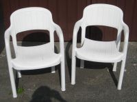 2 Gartenstühle Stühle Sessel Kunststoff weiß Köln - Ostheim Vorschau